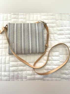 Coach Legacy Crossbody Bag Weekend Ticking Stripe Medium Coach Hangtag